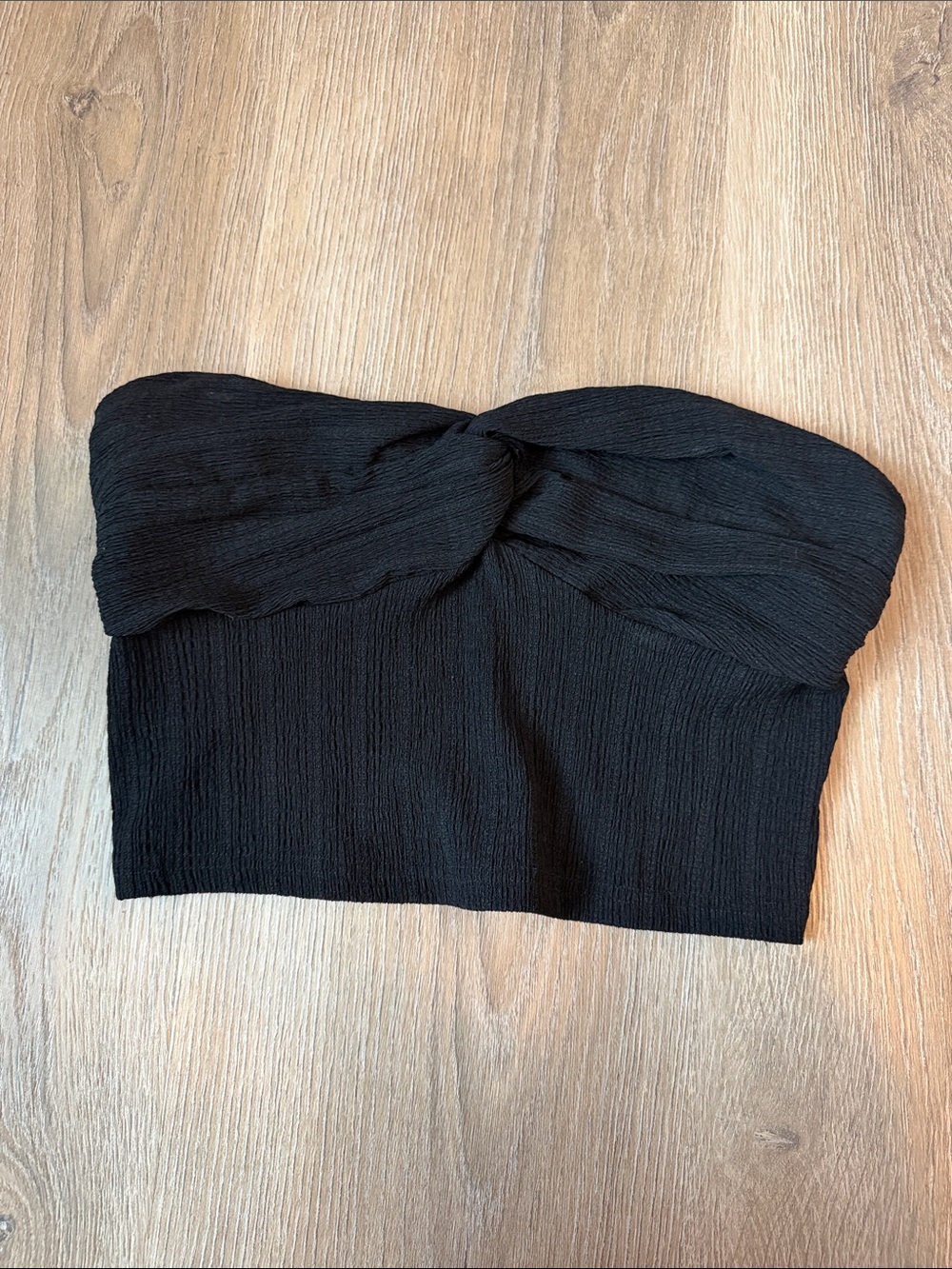 SHEIN- Black Twist-Front Strapless Bandeau Top- size s fits like m